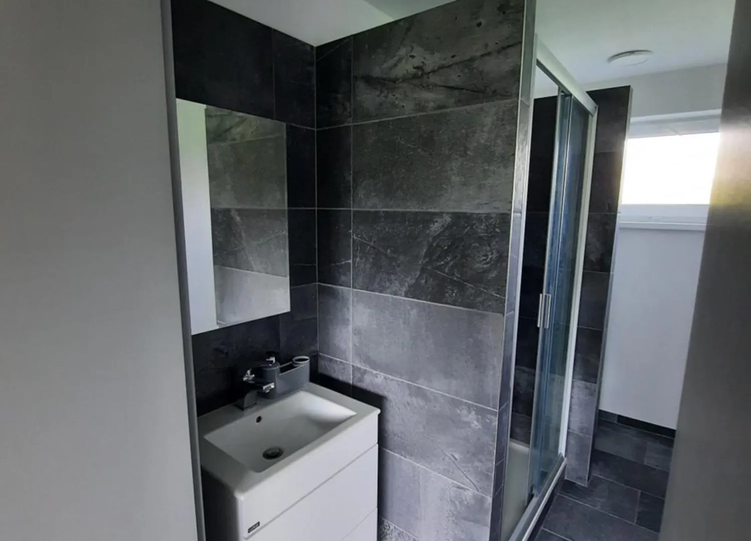Holiday home Bungalov Na Brehu Labe S Vlastnim Molem Pardubice
