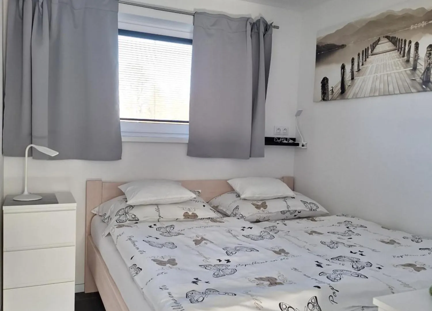 Bungalov Na Brehu Labe S Vlastnim Molem Pardubice